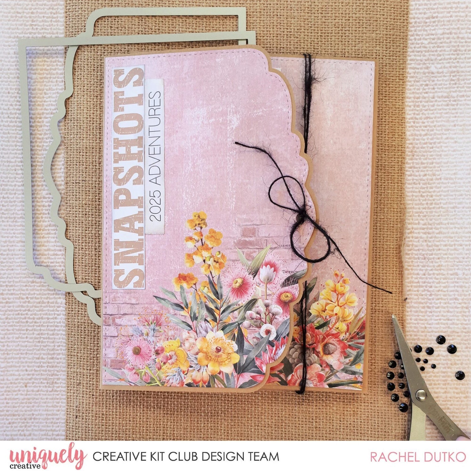 Uniquely Creative Die - Flip Folio Album Set - 6x8"